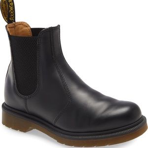 Doc Marten Chelsea Boots